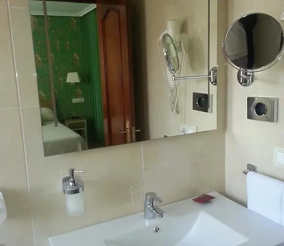 Playa De Candas Pensjonat Luanco